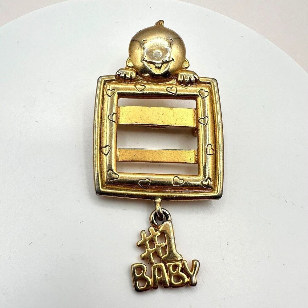 Vintage 90s Gold Tone #1 Baby Picture Frame Brooch Pin Charm Motherhood Jewelry